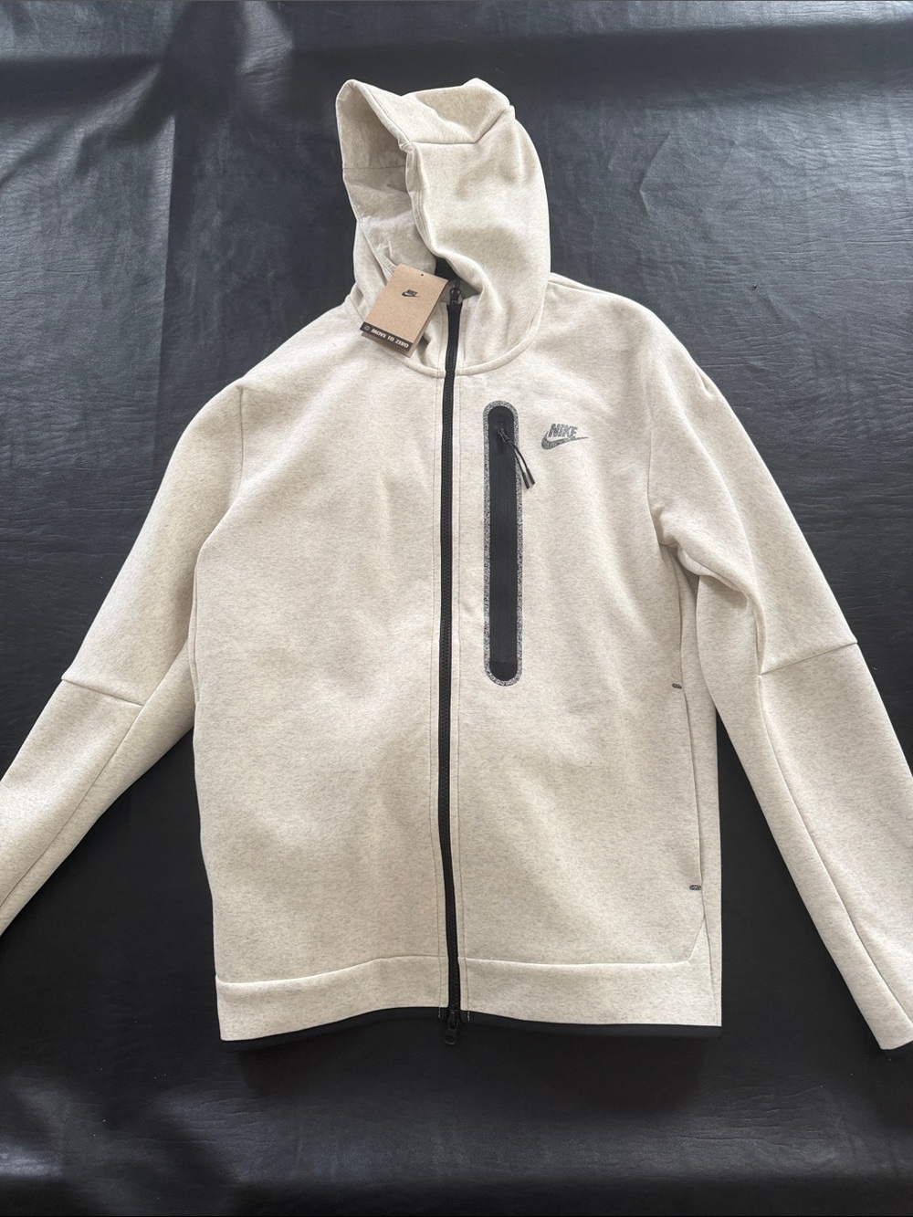 Full Set Nike Men's Hooded Full-Zip Performance Jacket in Light Beige And Sweats